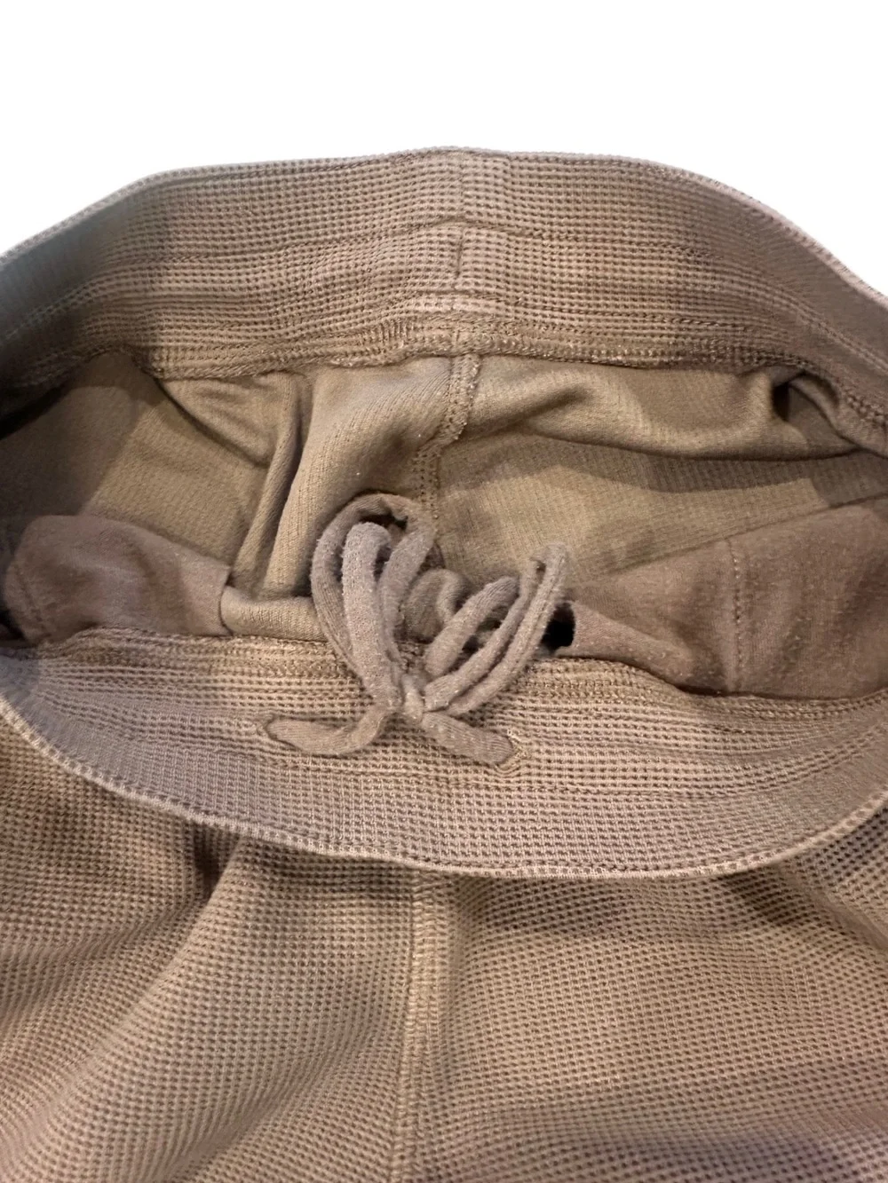 Alo Women's Brown Waffle Crop Top & Pants Set - Picture 10 of 13